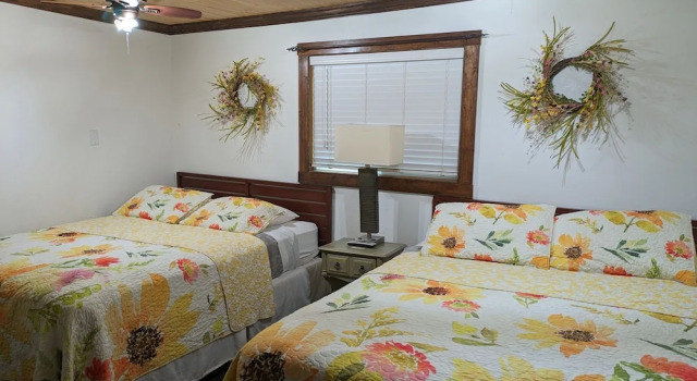 Squaw Valley Motel, Buchen Sie Motel Squaw Valley USA