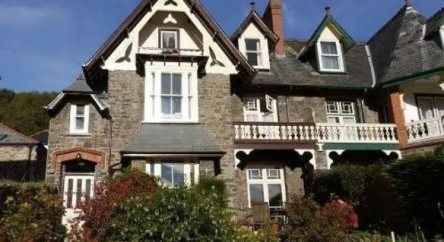 Gable Lodge Guest House, Book Pension Hoteller i centrum af Lynton, hoteller i centrum af Lynton