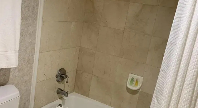 Четырёхместный номер Standard с балконом The Lago Mar Beach Resort and Club