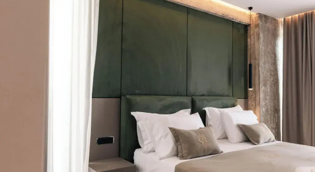 Cuni Luxury Hotel