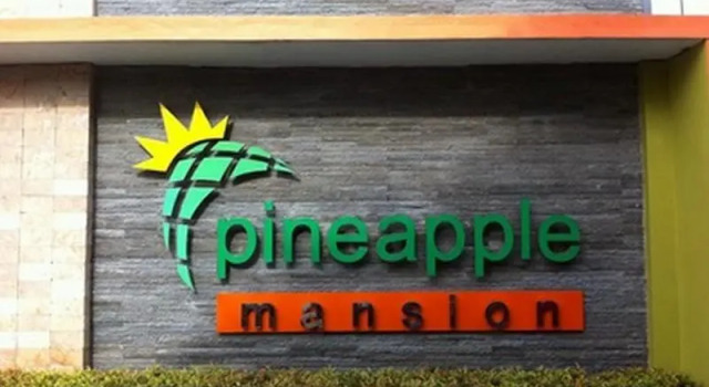 Habitación Estándar Pineapple Mansion Solo Mitra RedDoorz near RS JIH Solo