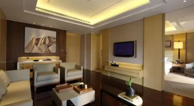 Люкс Deluxe Eadry Yujing House Haikou