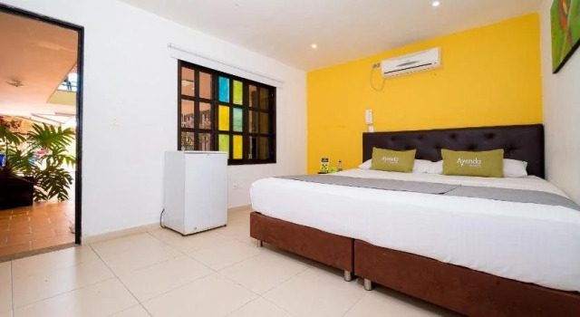 Hotel Vanguardia Real, Reservar Hotel Hotéis em Llanos com piscina, Piscina