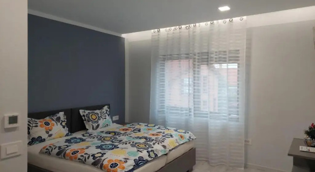 Апартаменты с 2 комнатами Blue Central House, curte proprie