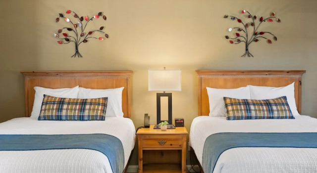 Четырёхместный номер Standard Sea Pines Golf Resort