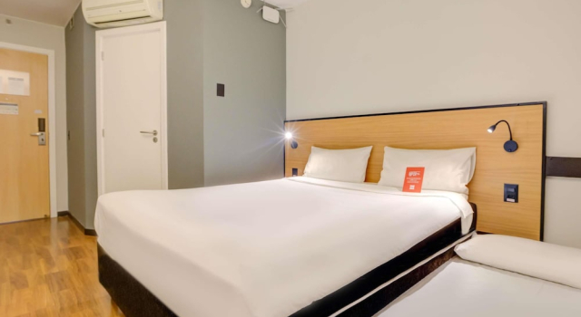 Номер Standard ibis Vitoria Praia de Camburi