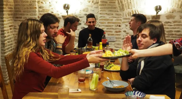 Кровать в общем номере El Granado Hostel