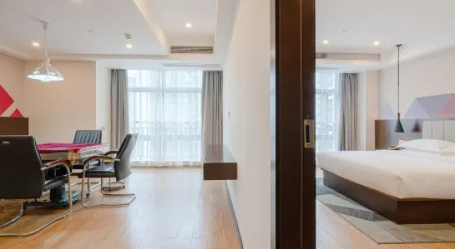 Люкс Meihao Chenyue Hotel (Nanning Guangxi University Branch)