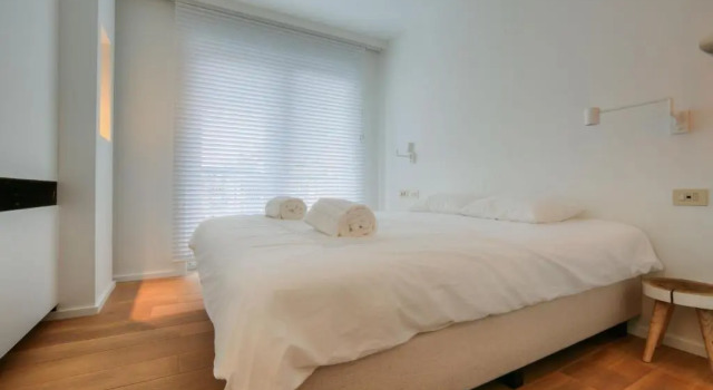 Groot appartement met zeezicht, 4e verdiep voor maximum 7 personen
