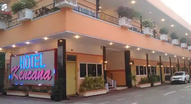 Hotel Kencana Blora, Varaa Hotelli Hotellit Blora aamiaisella, Aamiainen