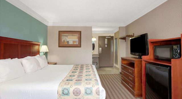 Red Lion Inn & Suites Houston IAH Airport, Забронировать Апарт-отель Апарт-отели Хьюстона, Апарт-отель