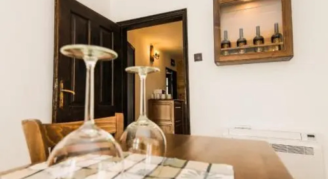 The Lion's Residence, Book Pension Gæstehuse i Gabrovo, Pension