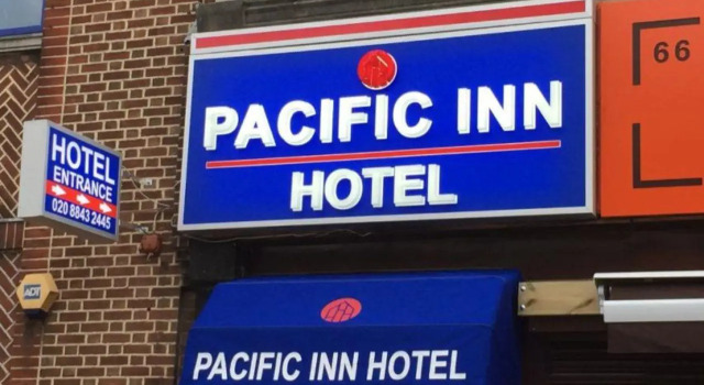 Трёхместный номер Standard Pacific Inn London Heathrow