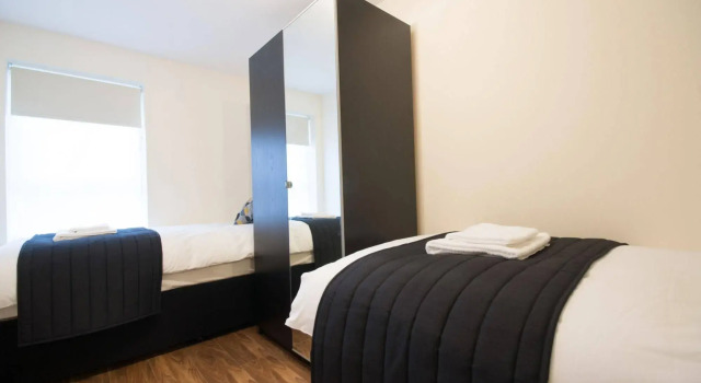 Arnos Apartments