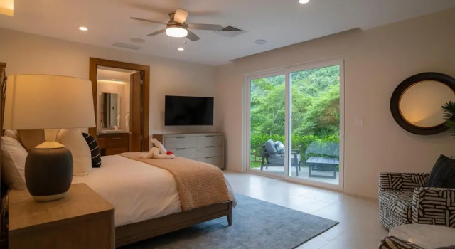 - Casa Cenizaro Six Bedroom Private Pool Family
