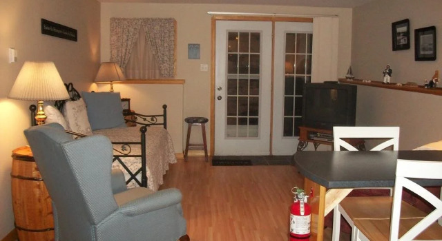 Sal's Bed & Breakfast by the Sea, Prenota Hotel Timberlea Halifax Region