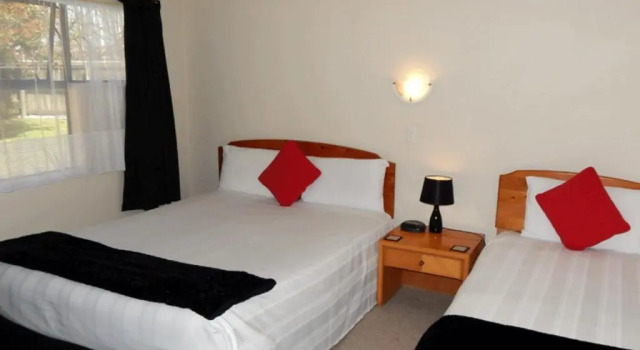 Люкс Cheviot Park Motor Lodge