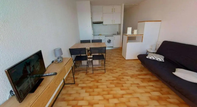 Appartement Le Grau d'Agde, 2 pièces, 4 personnes - FR-1-423-197, Varaa Huoneisto Hotellit Canal du Midi pysäköinnillä, Pysäköinti