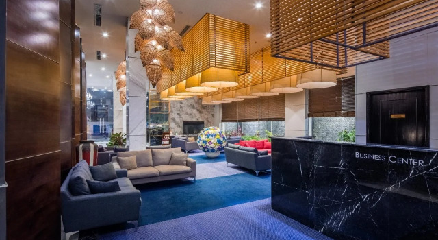 Oakwood Hotel & Apartments Saigon, Забронировать Апартаменты/квартира Куан-Бинь-Тхань Хошимин, рядом с Небоскреб Landmark 81