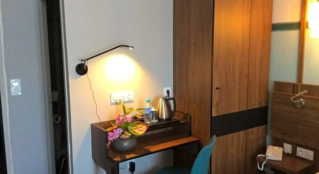 Номер Comfort Best Western Le Duguesclin Hôtel-Restaurant