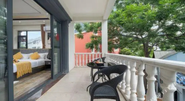 Beihai Silver Beach Start Homestay, Book Hotel Hoteller i Beihai med pool, Swimmingpool