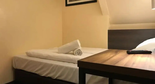 Номер Economy Orange Tulip Hotel