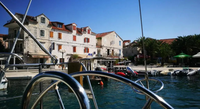 Апартаменты с видом на море Trogir apartments 4 rooms
