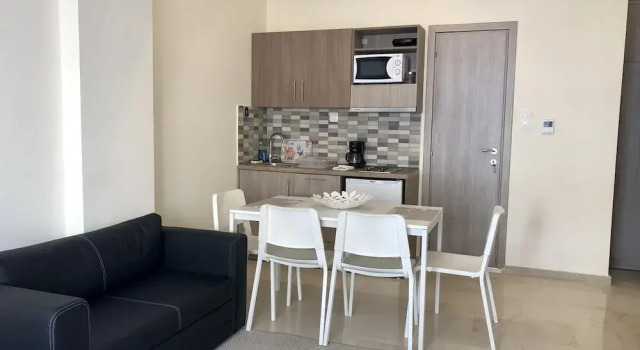 InCity Deluxe Studio 4, Book Hotel  