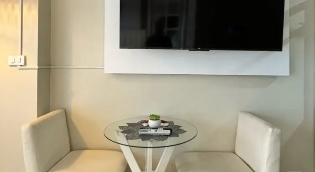 Serenity Staycation Studio, Rezervovat Hotel Levné hotely v Iloilo