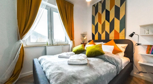 Apartament Retro DeLuxe - 5D Apartamenty, Забронировать Апартаменты/квартира Сверадув-Здруй Нижнесилезское воеводство