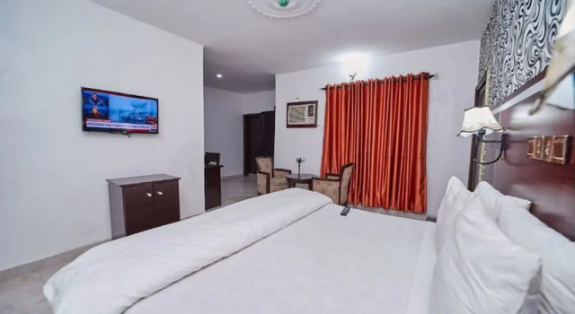 Номер Deluxe EEMJM Hotels and Suites Limited