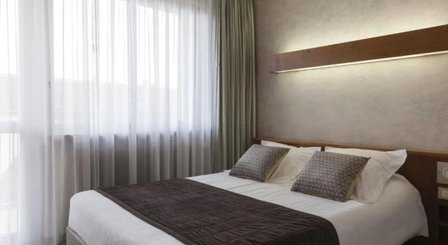 Двухместный номер Standard с балконом Hotel Munsch Restaurant & Wellness, Colmar Nord - Haut-Koenigsbourg