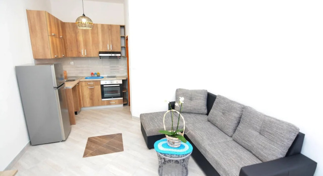 Apartments Antonio, Book Lejlighed Hoteller i Tivat med parkering, Parkering