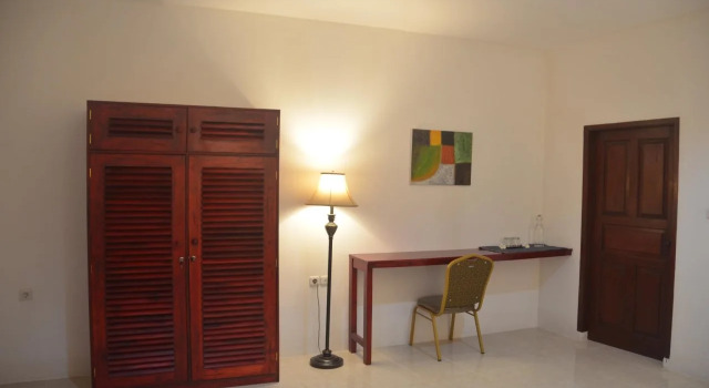 AMIGOS BUNGALOWS GILI MENO, Book Hotel Hotels in Lombok with Parking, Parking