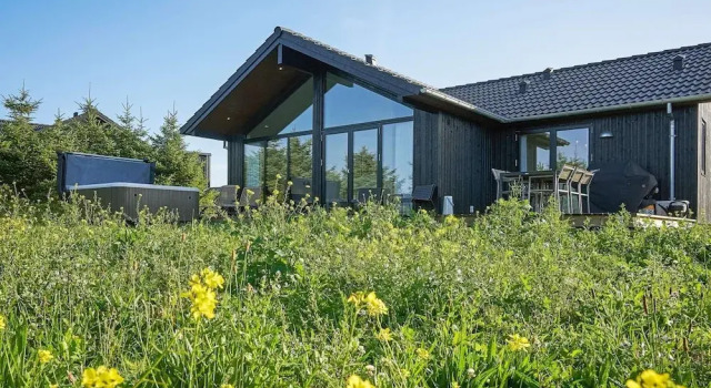 Коттедж 8 Person Holiday Home in Aakirkeby