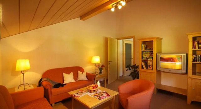Haus Sonnseite, Rezerwuj Hotel Hotele w Bregenzerwald z parkingiem, Parking