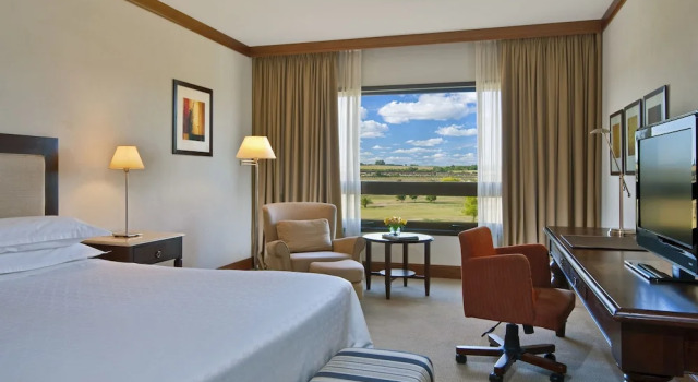 Двухместный номер Classic с видом на поле для гольфа Sheraton Colonia Golf & Spa Resort