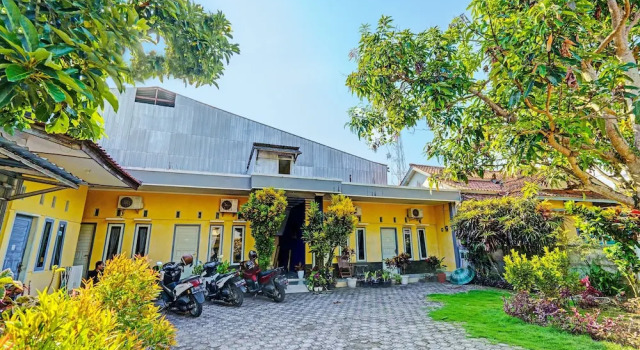 OYO 92519 Pondok Koesnita