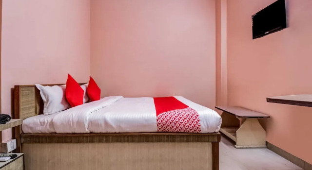 Двухместный номер Standard OYO 17250 Hotel Ganesham