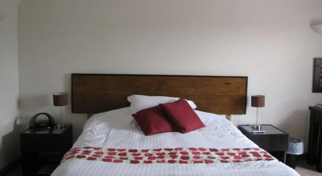 Rose & Crown, Rezervați Hotel Hoteluri în Gloucestershire cu parcare, Parcare