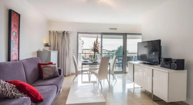 Апартаменты Nemea Appart Hotel Le Lido Cagnes sur Mer