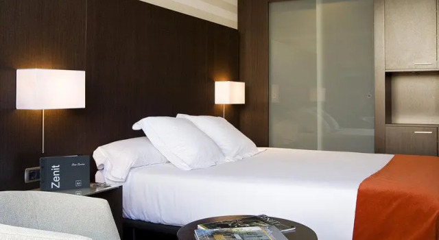 Люкс Hotel Zenit Pamplona