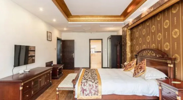 Люкс Deluxe Jingtingshan Resort Hotel