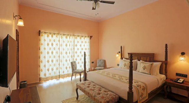 Семейный номер Standard с видом на бассейн Ratan Villas Sariska