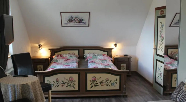 Двухместный номер Standard с балконом Hotel Jägerhof