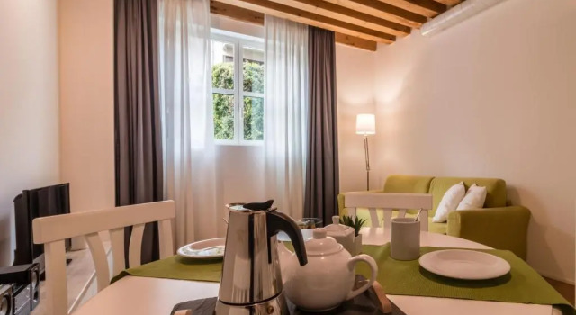 Апартаменты Deluxe Centrale Mazzoni 10