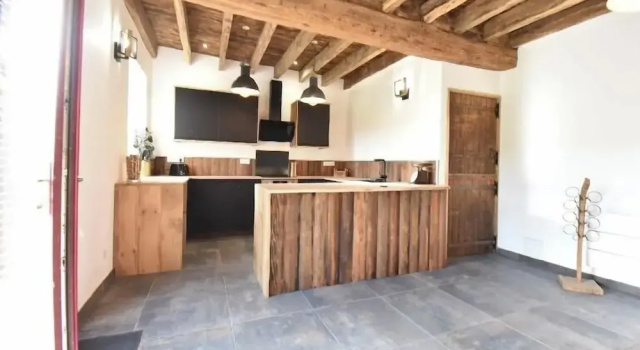 Le Relais des Calèches, Varaa Hotelli Broué Centre