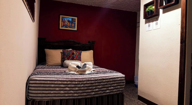 Emmanel house GT, Buchen Sie Hotel Antigua Guatemala Zacatepeques