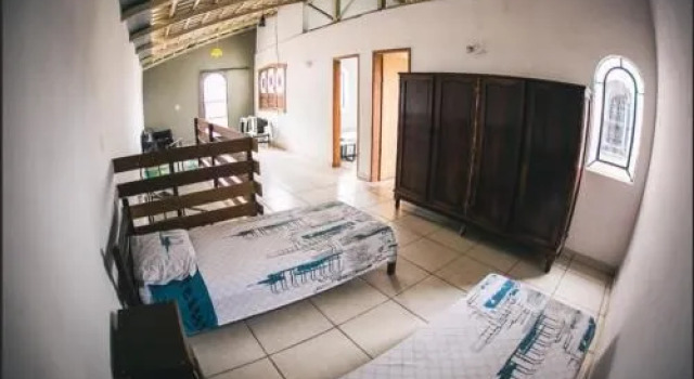 HOSTEL Divinópolis, Забронировать Хостел Дивинополис Минас-Жерайс