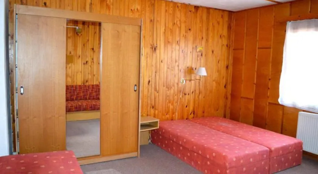 Penzion Slunečnice, Rezervovat Hotel Hotely v Central Bohemia s parkováním, Parkování